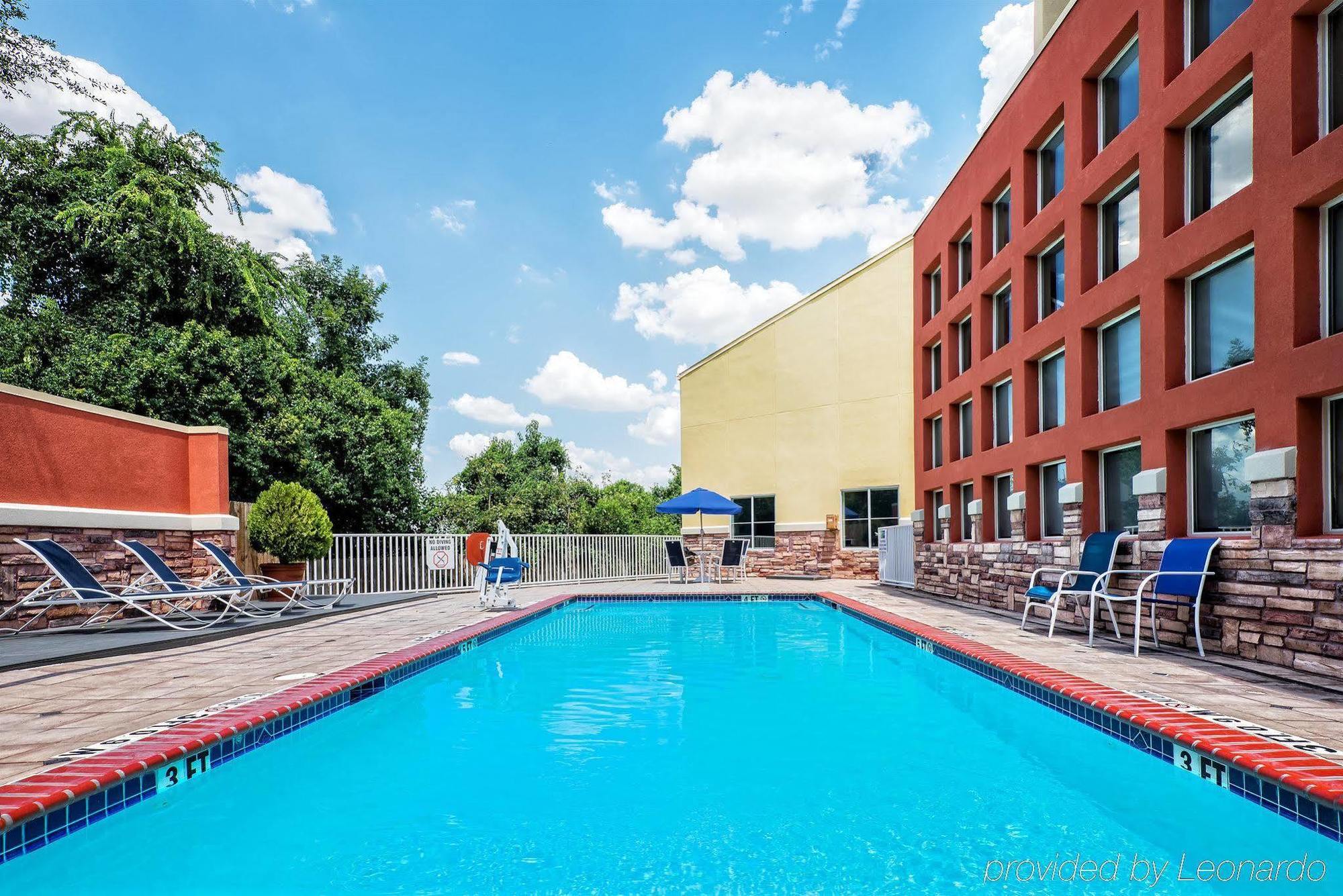 Four Points By Sheraton Dallas Arlington Entertainment District Exterior photo